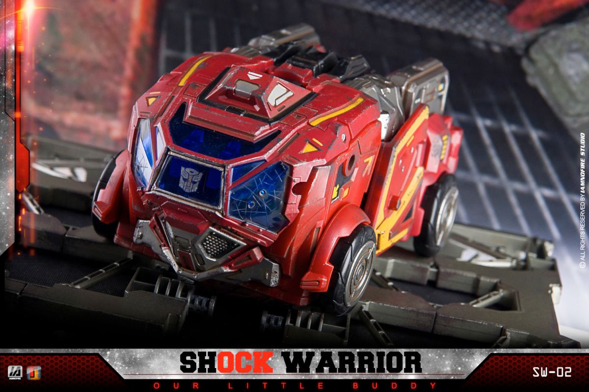 Shock Warrior SW-02 Oversized SS84 Ironhide Toy Photography